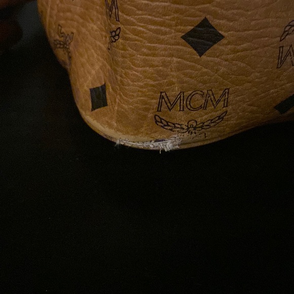 MCM reversible bag - Picture 6 of 13